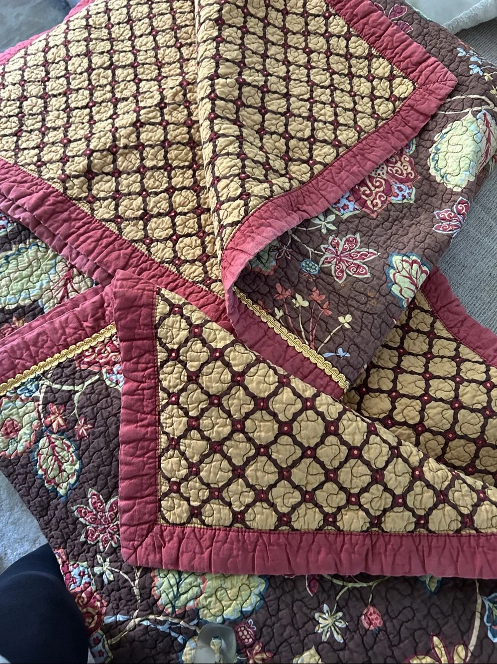 SET OF 2 Brown Floral Quilted BLANKETS 50x60